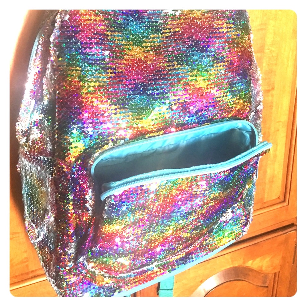 Backpack with sequins rainbow colors